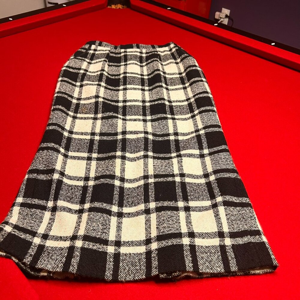 Canadian Wool Black & White Plaid Maxi Skirt | Leather Detail | Size M